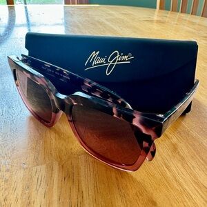 MAUI JIM: Rose Rooftops Pink Tortoise w/ Pink